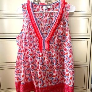Vineyard vines sleeveless blouse.